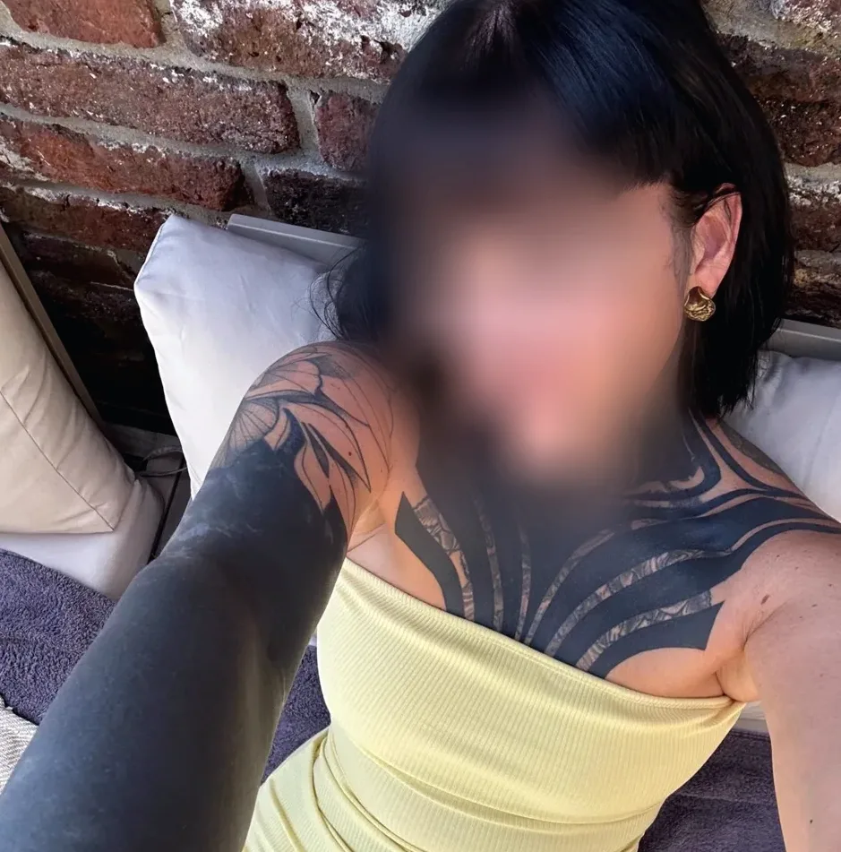 Klara, 35