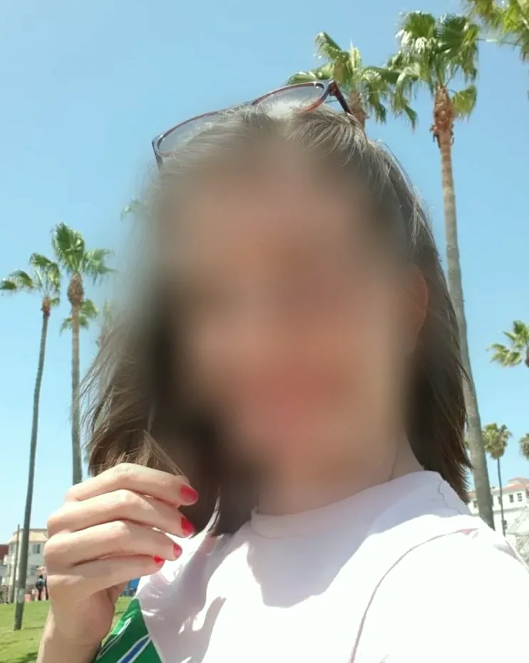 Molly, 31